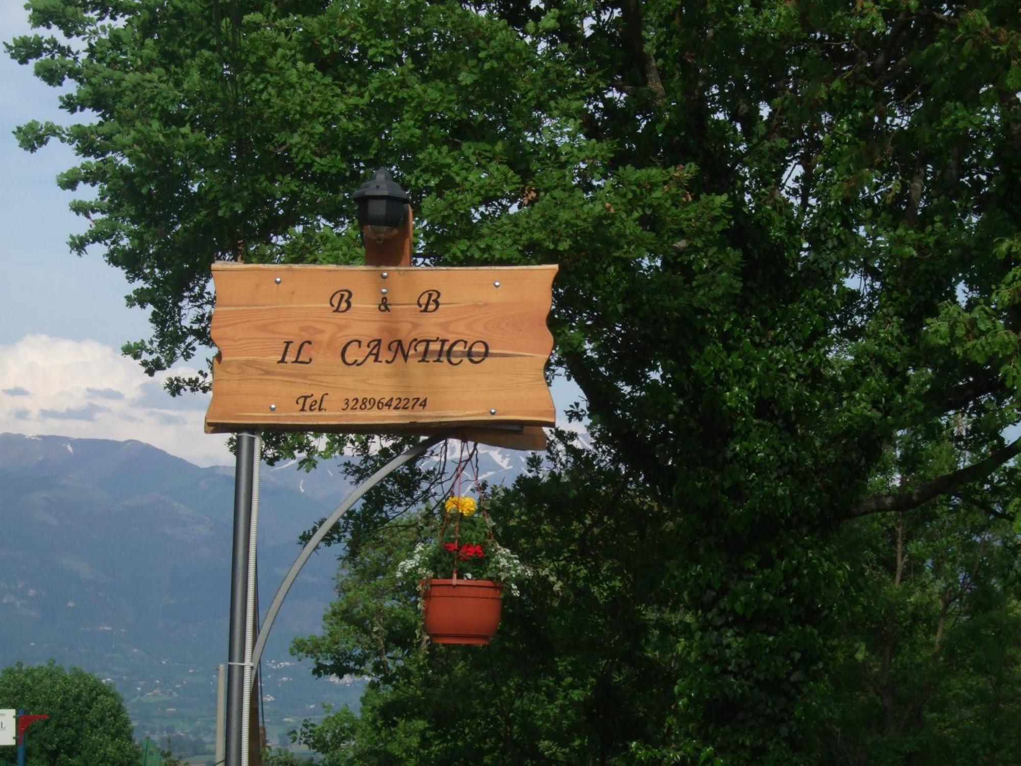 B&B Il Cantico グレッチョ 部屋 写真